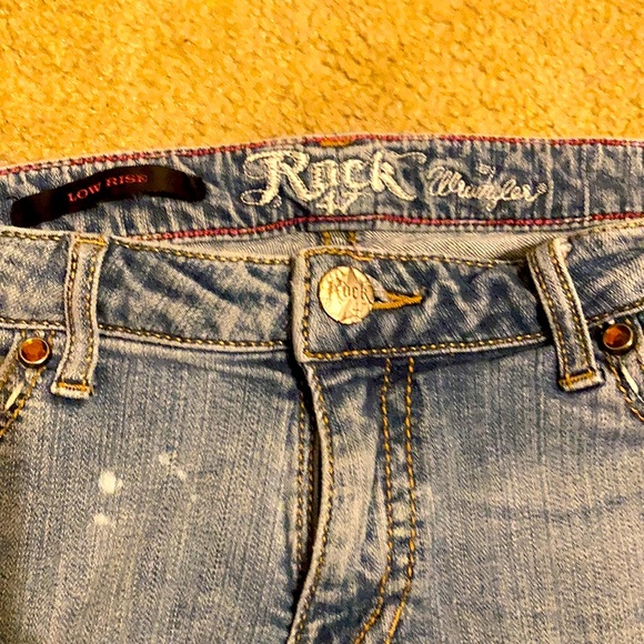 Women's Rock 47 by Wrangler Jeans - 9/10 x 32 - Picture 4 of 6